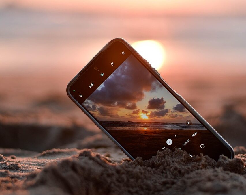 Smartphone Terbaik 2025